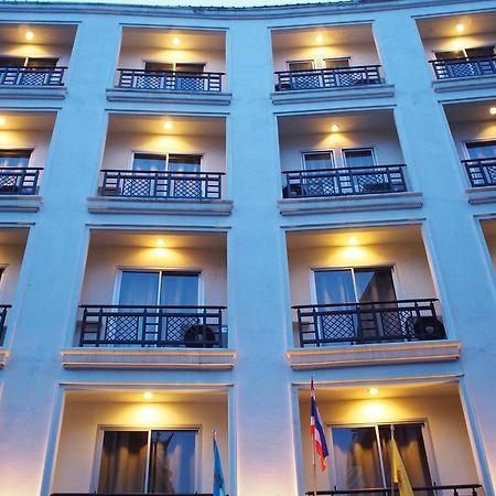 Drop Inn Бангкок Экстерьер фото